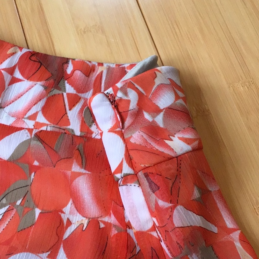 Christopher & Banks sheer overlay skirt, size 4 - Picture 4 of 7